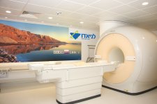 בדיקת MRI בבית החולים לניאדו.jpg