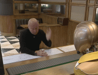 גו מרביץ לעצמו.gif