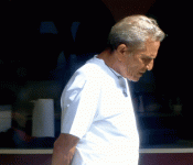 ezgif-3a4d8e7f9ba83d.gif