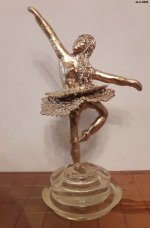 רקדנית בלט 1.jpg