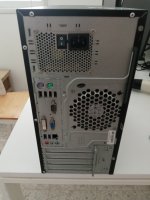 Fujitsu ESPrimo P520 E85+.jpg